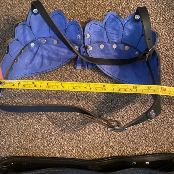 Leather blue and black handmade halter bra and belt/skirt - Picture 5 of 7
